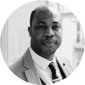 Lloyd Jerry, Invisalign specialist London Lloyd Jerry, Invisalign specialist at Invisible Braces Harley Street
